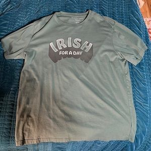 American Eagle Irish For A Day T-shirt, large